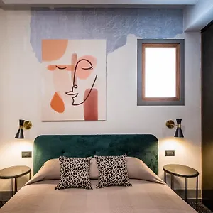 Art E Dimora - Boutique Room. Italy